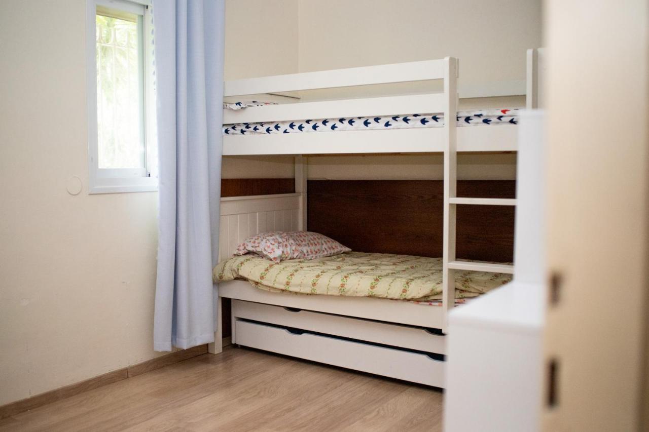 Spacious By The Orient Hotel - 4 Bdr Apartment Иерусалим Экстерьер фото